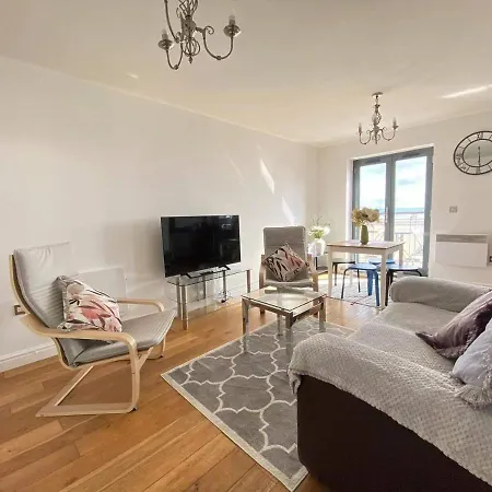 Beach Front Apt With Stunning Sea View Swansea Exterior photo