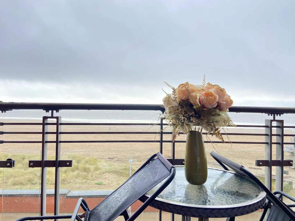 Appartement Front With Stunning Sea View